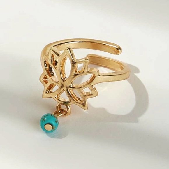 3/$30 Gold Lotus & Bead Toe Ring - Picture 4 of 6